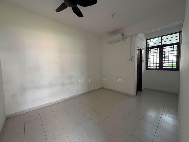 Rumah Bandar untuk Disewa di Taman Scientex Kulai (Sedenak) - Sumi Tio - PropertyGuru.com.my