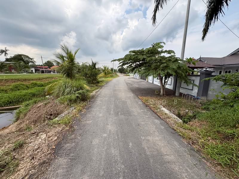 Agricultural Land for Sale in Kampung Sungai Lang (Banting) - Hafiz Yaacob - Exterior - PropertyGuru.com.my