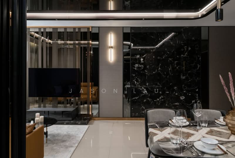 Servis Apartment untuk Dijual di Tropicana Gardens - Jason Lau - Living Room - PropertyGuru.com.my