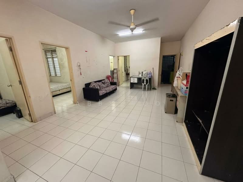Apartment for Rent at Pangsapuri Lagoon Perdana - Abby Woo - Living Room - PropertyGuru.com.my