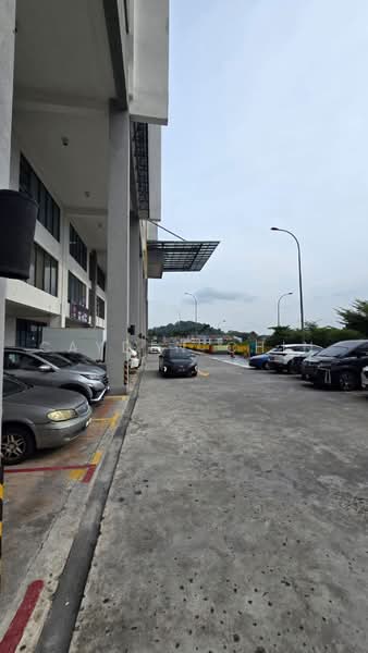 Shop / Office for Rent in Seri Kembangan (Selangor) - Cayden Chin - Exterior - PropertyGuru.com.my
