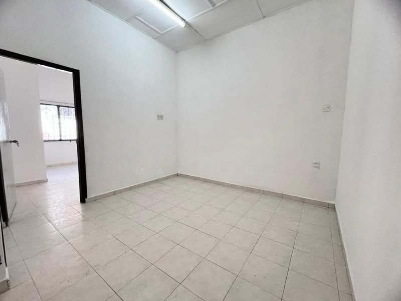 Rumah Teres 2-Tingkat untuk Dijual di Taman Sri Kluang (Kluang) - May Tan - PropertyGuru.com.my