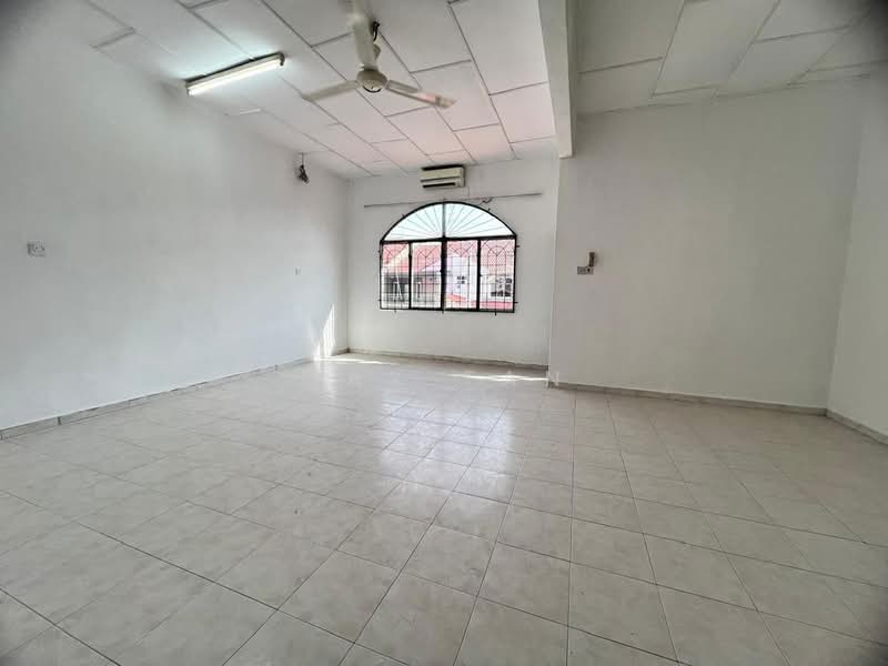 Rumah Teres 2-Tingkat untuk Dijual di Taman Sri Kluang (Kluang) - May Tan - PropertyGuru.com.my