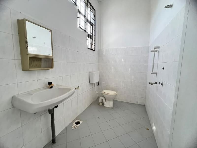 Rumah Teres 2-Tingkat untuk Dijual di Taman Sri Kluang (Kluang) - May Tan - PropertyGuru.com.my