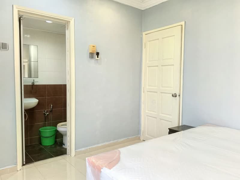 Apartment for Rent at Subang Perdana Goodyear Court 10 - Cindy Ng - Bedroom - PropertyGuru.com.my
