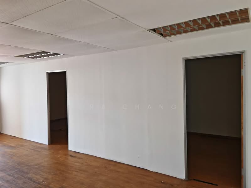 Shop / Office for Rent in Taman Molek (Johor Bahru) - Vera Chang - Interior - PropertyGuru.com.my