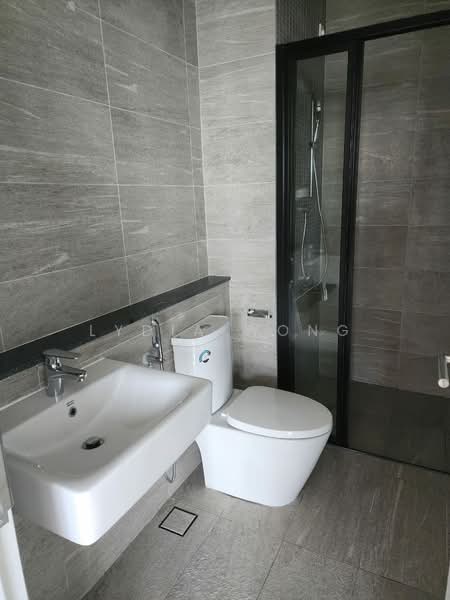 Servis Apartment untuk Disewa di Edelweiss @ Tropicana Gardens - Lydia Wong - Bathroom - PropertyGuru.com.my
