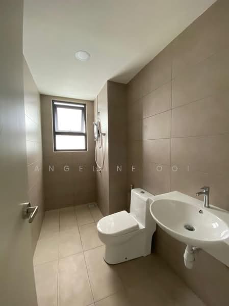Service Residence for Sale at 216 Residences - Angeline Ooi - Bathroom - PropertyGuru.com.my
