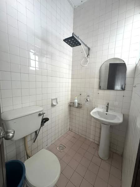 Rumah Teres 1.5 Tingkat untuk Disewa di Taman Perling (Perling) - Dominic Chow - PropertyGuru.com.my