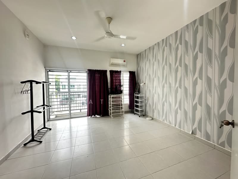 Rumah Teres 2 Tingkat untuk Disewa di Taman Jenderam Permai (Dengkil) - Izzati Ismil - PropertyGuru.com.my