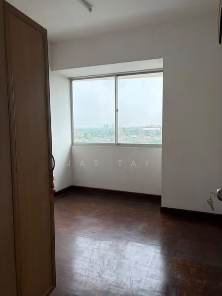 Kondominium untuk Disewa di Country Tower Condominium - Jas Tay - Interior - PropertyGuru.com.my
