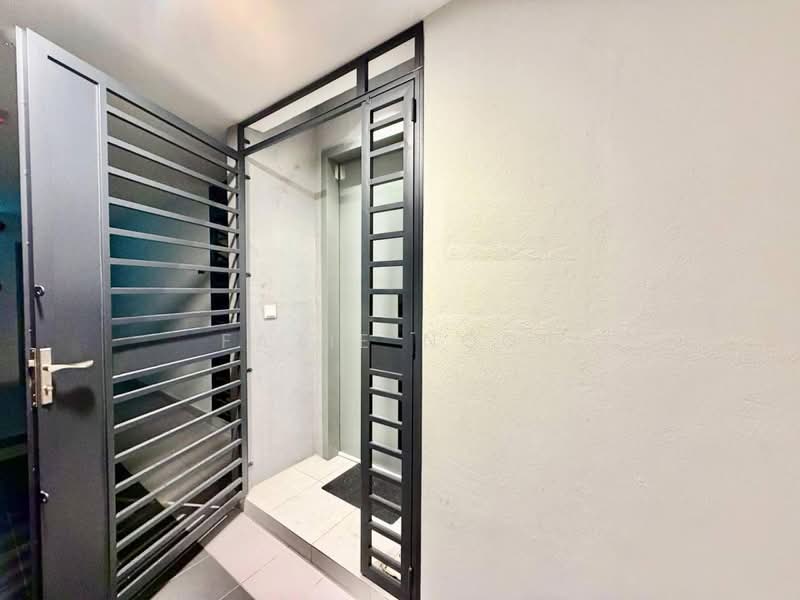Servis Apartment untuk Dijual di E'Island Lake Haven - Fazie Noor - Entrance - PropertyGuru.com.my