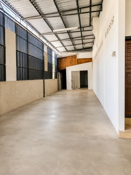 Kilang untuk Dijual di Kawasan Perusahaan Ringan Tupai (Tupai) - Steven . - Interior - PropertyGuru.com.my