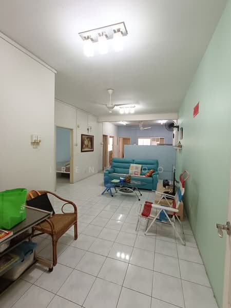 Rumah Bandar untuk Dijual di Bukit Rimau (Shah Alam) - Irene Looi - Living Room - PropertyGuru.com.my