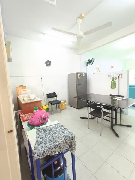 Rumah Bandar untuk Dijual di Bukit Rimau (Shah Alam) - Irene Looi - Kitchen - PropertyGuru.com.my