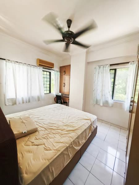 Pangsapuri untuk Disewa di Gambier Heights - Jerry Tan - Bedroom - PropertyGuru.com.my