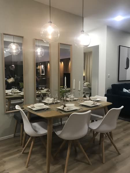 Servis Apartment untuk Dijual di The Atera @ Petaling Jaya - Phase 2 - Aylex . - Dining Room - PropertyGuru.com.my