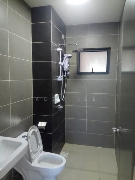 Condominium for Sale at The Henge - Adam Lee - Bathroom - PropertyGuru.com.my