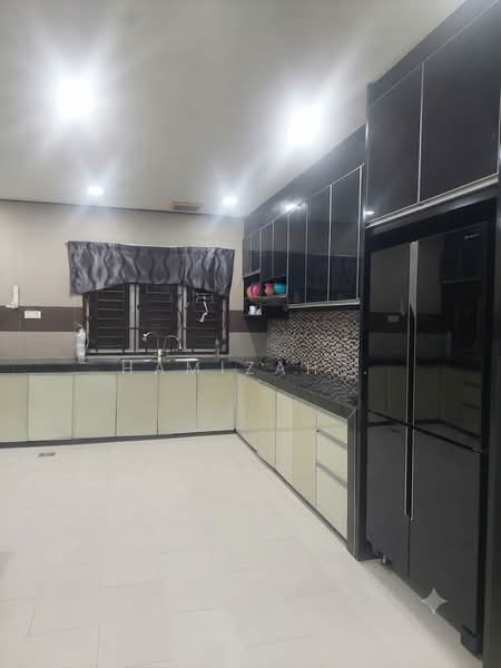 Rumah Teres 2 Tingkat untuk Disewa di Bandar Baru Bangi (Selangor) - Hamizah . - Kitchen - PropertyGuru.com.my