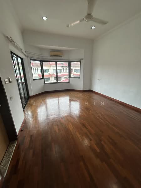 Rumah Teres 2.5 Tingkat untuk Disewa di Bandar Utama 6 (Bandar Utama) - Jack Chin - PropertyGuru.com.my