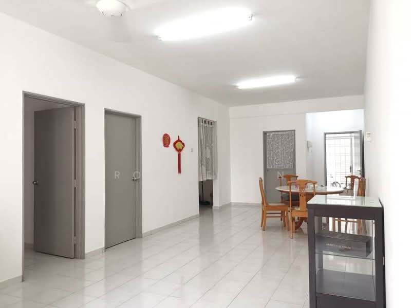 Pangsapuri untuk Dijual di Molek Ria - Robbie Tan - Interior - PropertyGuru.com.my