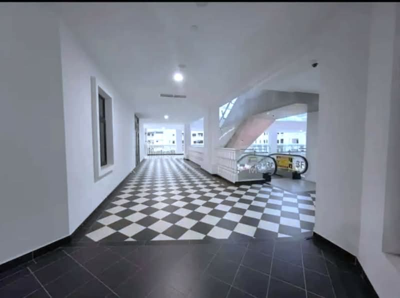 Retail Space for Sale in Eco Botanic (Iskandar Puteri (Nusajaya)) - Karl Lim - Corridor - PropertyGuru.com.my