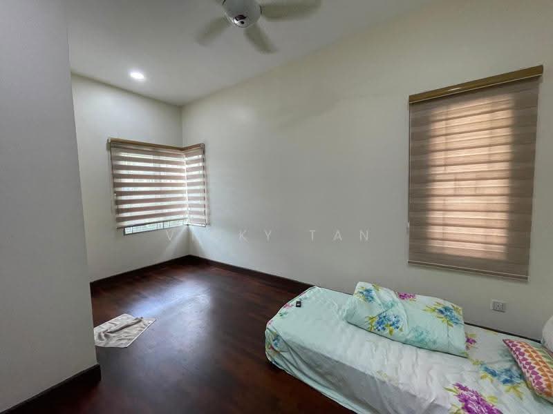 Semi-Detached House for Sale in Bandar Baru Selayang (Selayang) - Vicky Tan - Bedroom - PropertyGuru.com.my