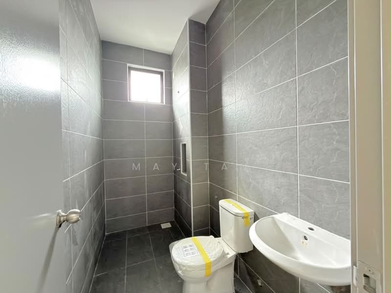 Rumah Teres 1 Tingkat untuk Dijual di Taman Mengkibol (Kluang) - May Tan - PropertyGuru.com.my