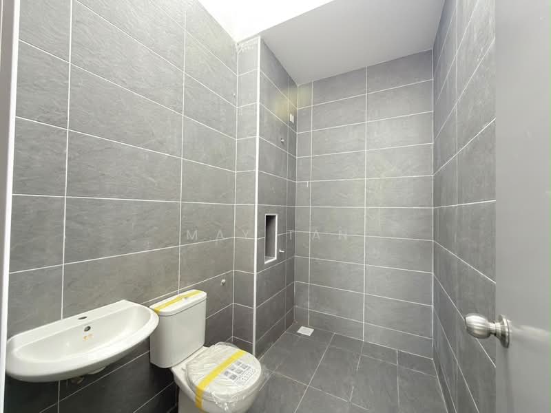Rumah Teres 1 Tingkat untuk Dijual di Taman Mengkibol (Kluang) - May Tan - PropertyGuru.com.my