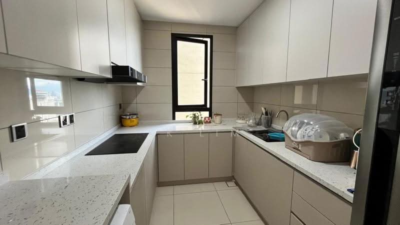 Kediaman Servis untuk Disewa di Duta Park Residences - KK Lim - Kitchen - PropertyGuru.com.my