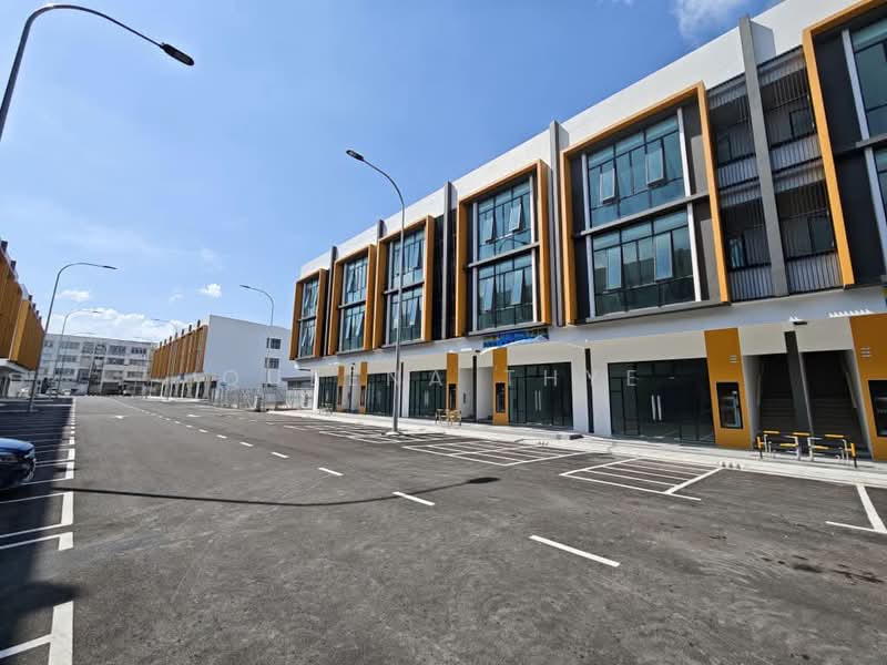 Shop / Office for Rent in Bandar Baru Permas Jaya (Permas Jaya) - Queena Thye - Exterior - PropertyGuru.com.my