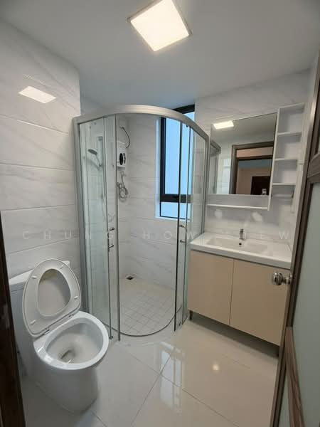 Apartment for Rent at Starview Bay @ Forest City - Chung How Siew - Bathroom - PropertyGuru.com.my