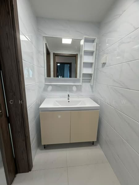 Apartment for Rent at Starview Bay @ Forest City - Chung How Siew - Bathroom - PropertyGuru.com.my
