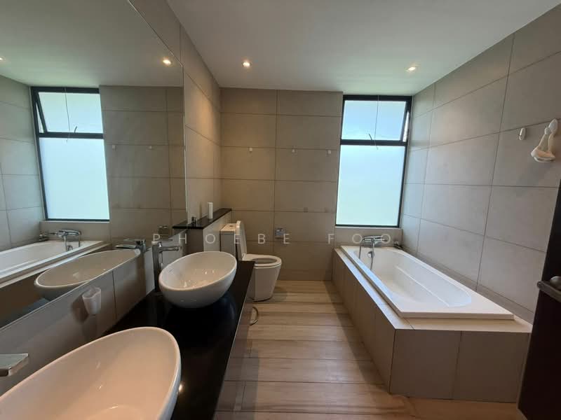 Rumah Teres 3 Tingkat untuk Disewa di Senibong Cove (Masai) - Phoebe Foo - Bathroom - PropertyGuru.com.my