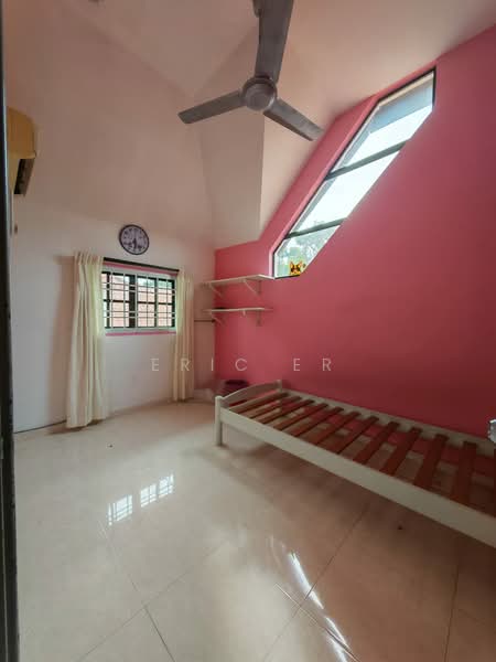 Rumah Teres 1.5 Tingkat untuk Dijual di Taman Pelangi Indah (Ulu Tiram) - Eric Er - PropertyGuru.com.my