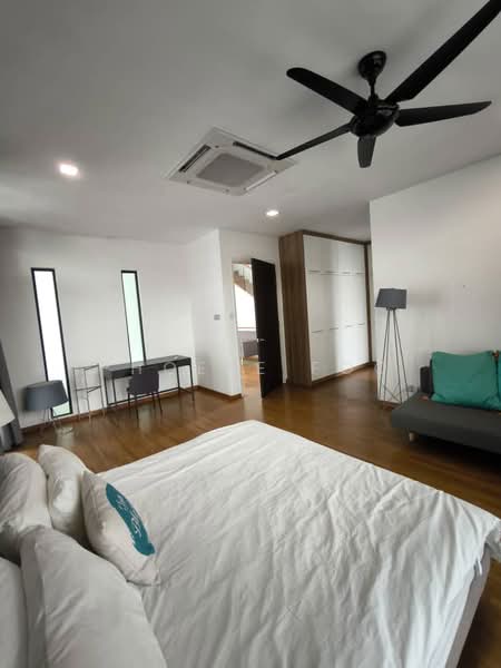 Rumah Banglo untuk Disewa di Masai (Johor) - Phoebe Foo - Bedroom - PropertyGuru.com.my