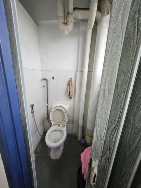 Rumah Flat untuk Disewa di Sri Mewah (Kampung Aman 1) - Loh KC - Bathroom - PropertyGuru.com.my