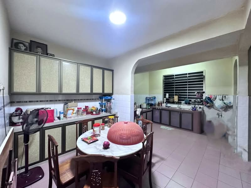 Rumah Berkembar untuk Dijual di Taman Megah Ria (Masai) - Karl Lim - Kitchen - PropertyGuru.com.my