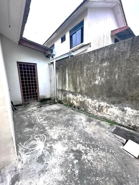 Rumah Berkembar untuk Dijual di Taman Megah Ria (Masai) - Karl Lim - Exterior - PropertyGuru.com.my