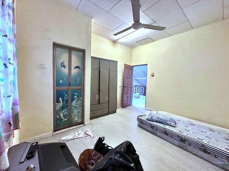 Rumah Berkembar untuk Dijual di Taman Megah Ria (Masai) - Karl Lim - Bedroom - PropertyGuru.com.my