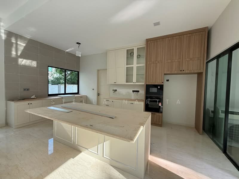 Rumah Banglo untuk Disewa di East Ledang (Iskandar Puteri (Nusajaya)) - Stella Narita - Kitchen - PropertyGuru.com.my