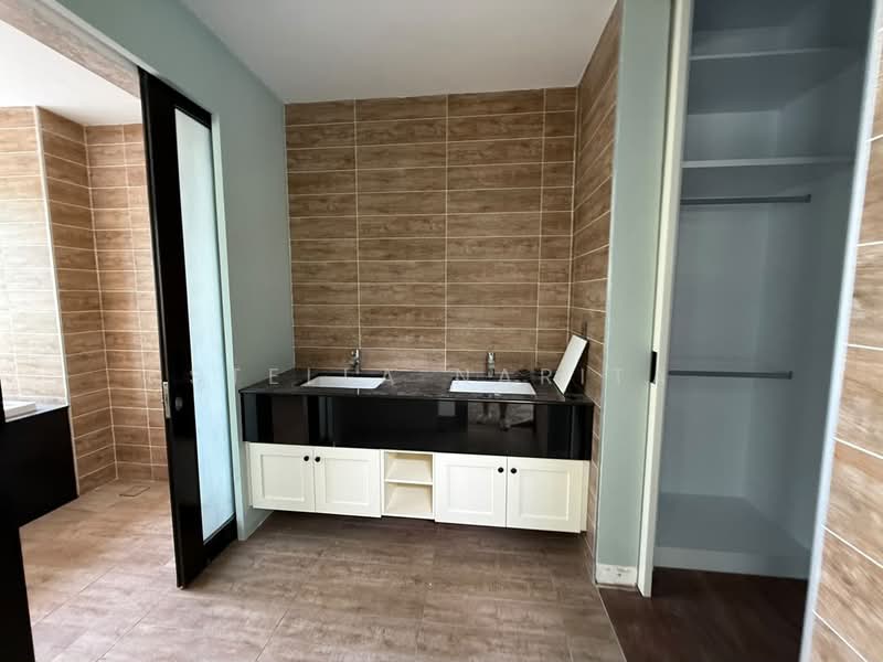 Rumah Banglo untuk Disewa di East Ledang (Iskandar Puteri (Nusajaya)) - Stella Narita - Bathroom - PropertyGuru.com.my