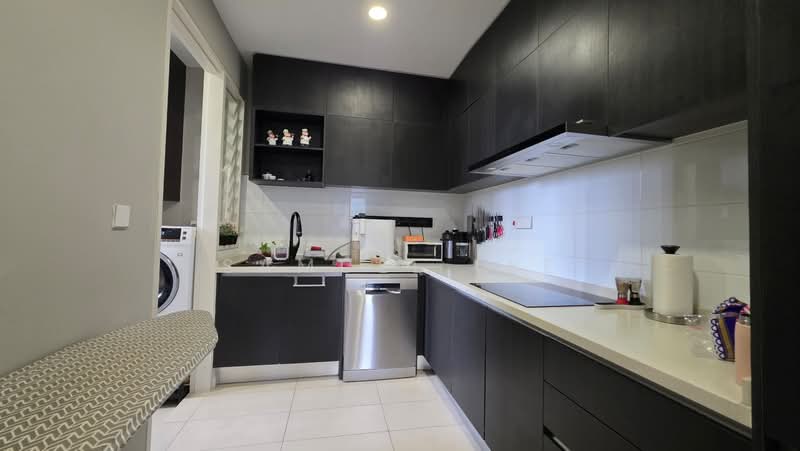 Condominium for Sale at Trinity Pentamont - Samuel Lee - Kitchen - PropertyGuru.com.my