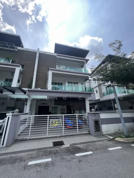 Rumah Berkembar untuk Dijual di Taman Beverly Height (Ulu Kelang) - Jin Hung Chieng - Exterior - PropertyGuru.com.my