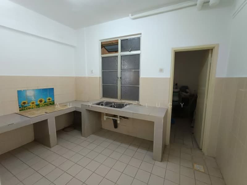 Apartment for Sale at Villa Bestari Apartment - Au Yong Lucy - Kitchen - PropertyGuru.com.my