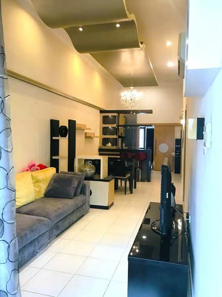 1-storey Terraced House for Sale in Taman Molek (Johor Bahru) - Karl Lim - Living Room - PropertyGuru.com.my