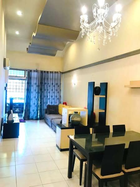 1-storey Terraced House for Sale in Taman Molek (Johor Bahru) - Karl Lim - Living Room - PropertyGuru.com.my