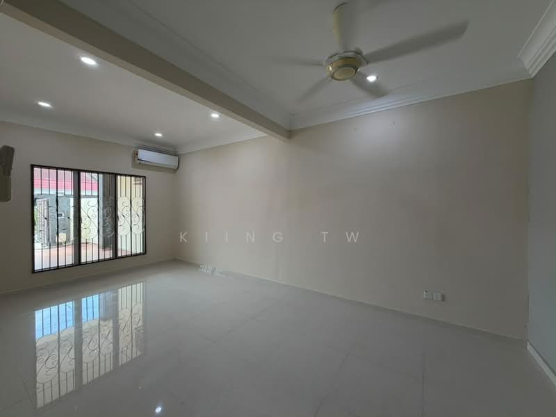 1-storey Terraced House for Sale in Kepong Baru (Kepong) - Kiing TW - Interior - PropertyGuru.com.my