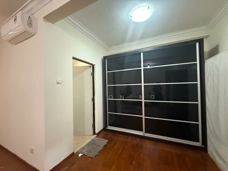 2-storey Terraced House for Rent in Taman Perling (Perling) - Sharon Ng - Bedroom - PropertyGuru.com.my