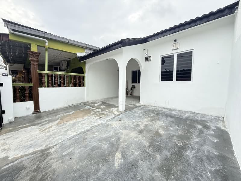 Rumah Teres 1 Tingkat untuk Dijual di Taman Cempaka (Senawang) - Nana Cheah - PropertyGuru.com.my